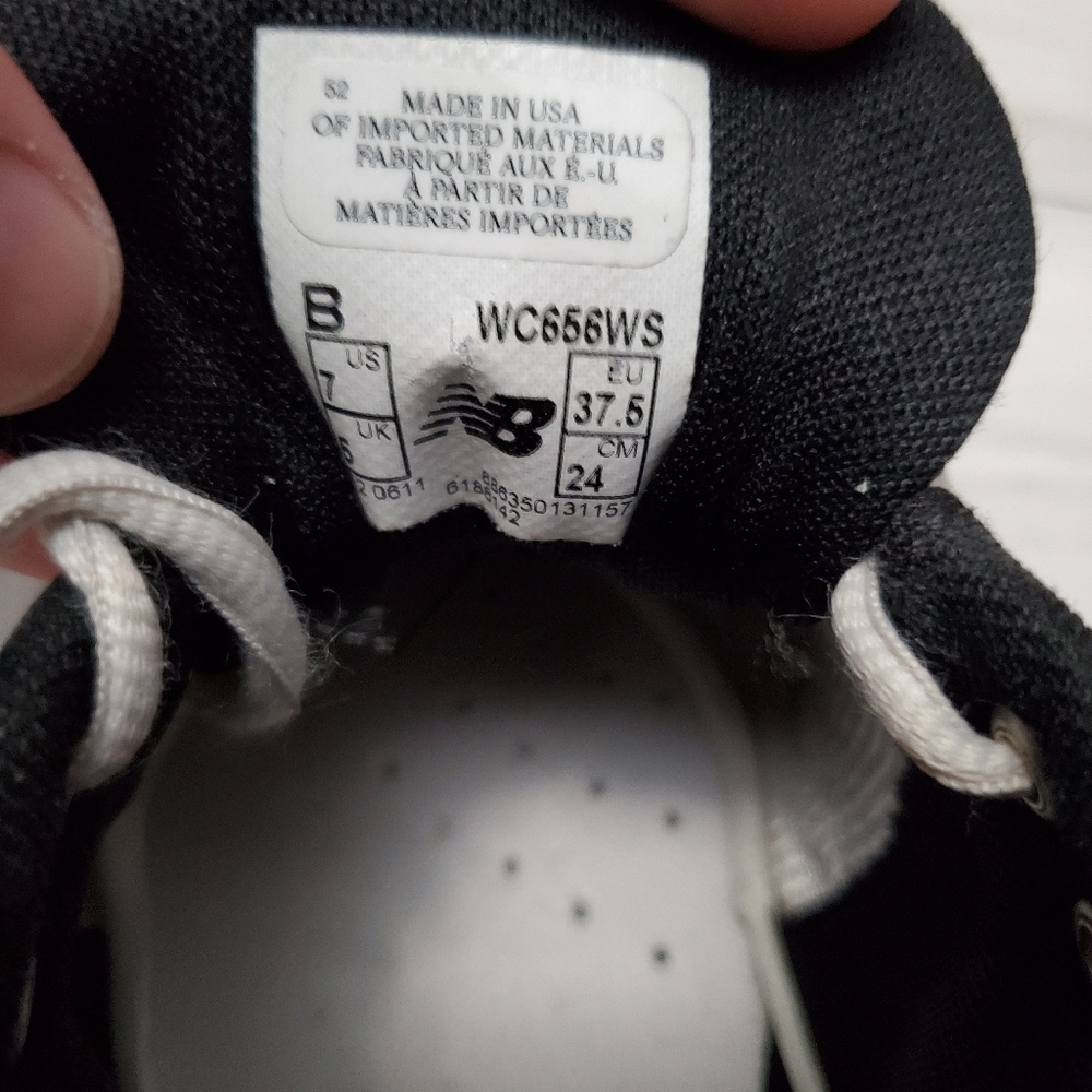 New Balance 656 Womens Tennis Shoes sz 7 - Picture 5 of 6